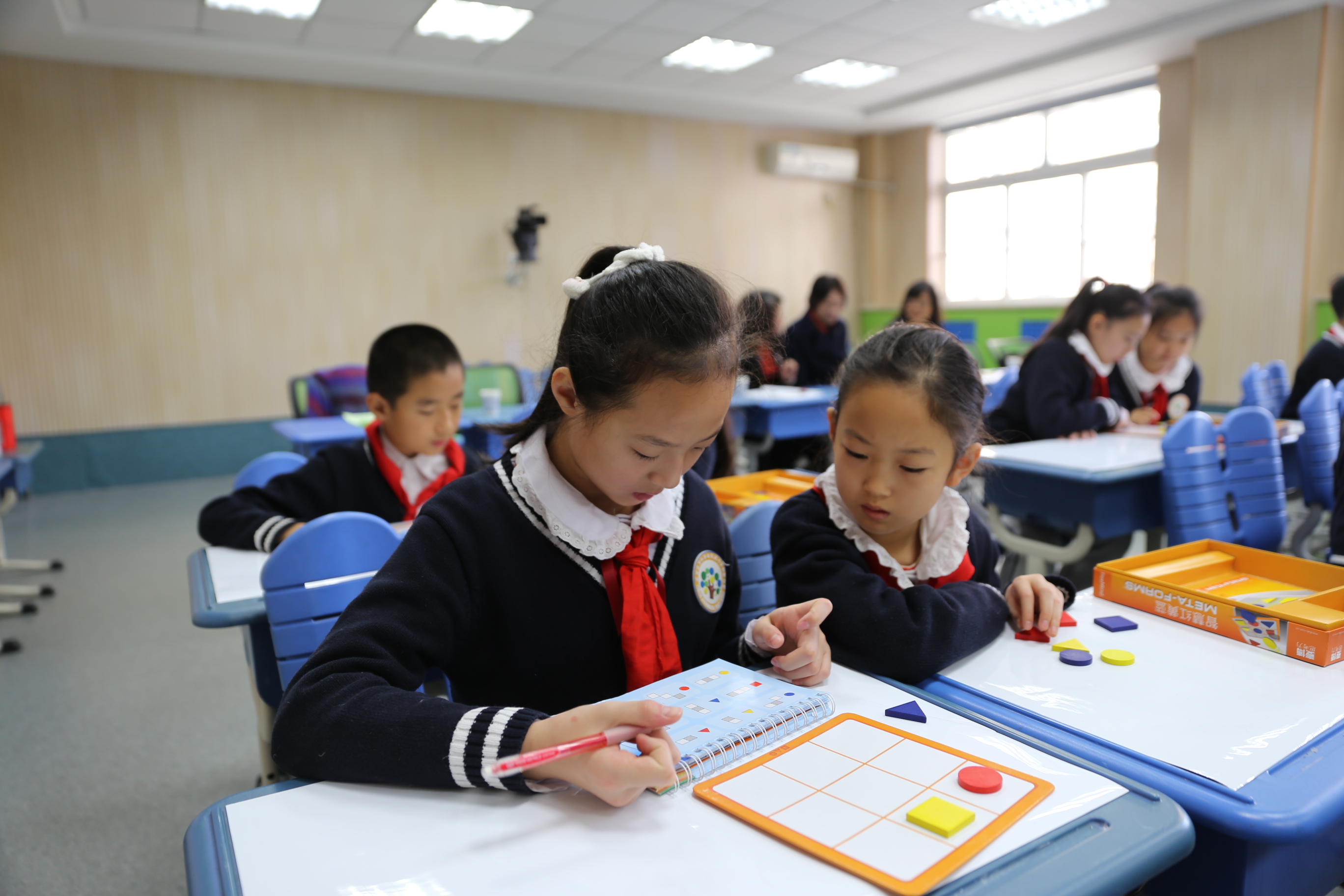ff4369fce3892cc72a90d38db12aca35.jpg