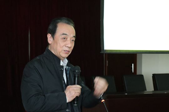 1. 中国可持续发展教育全国工作委员会执行主任 史根东 作报告.jpg