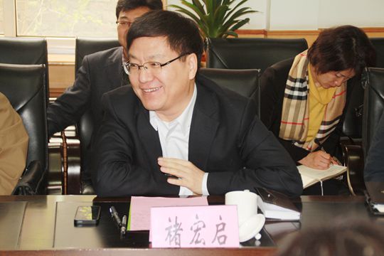 20150415育英挂牌照片 (31)_副本.jpg