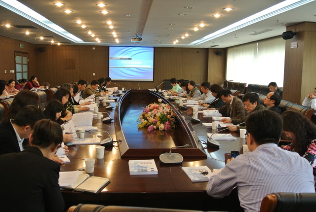 市教委副主任叶茂林出席会议并讲话.JPG
