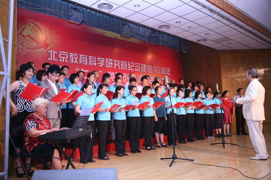 20110629qiyibiaozhanghui1_17.jpg