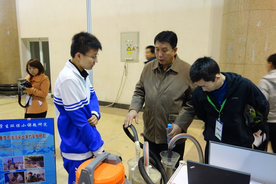 李华勇.jpg