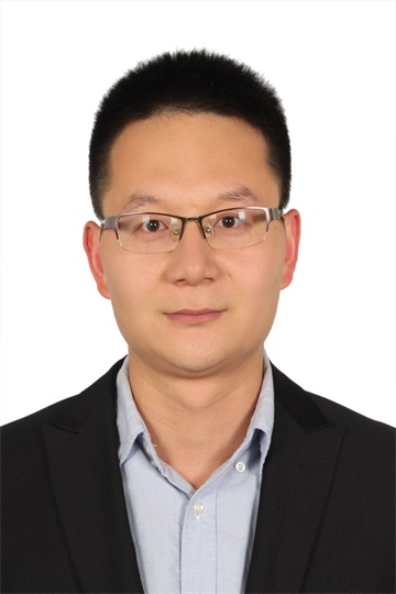 段鹏阳.jpg
