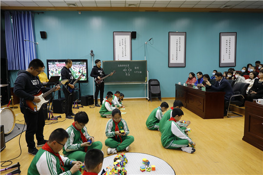 9.“习作教育”理念下的课堂教学_副本.jpg