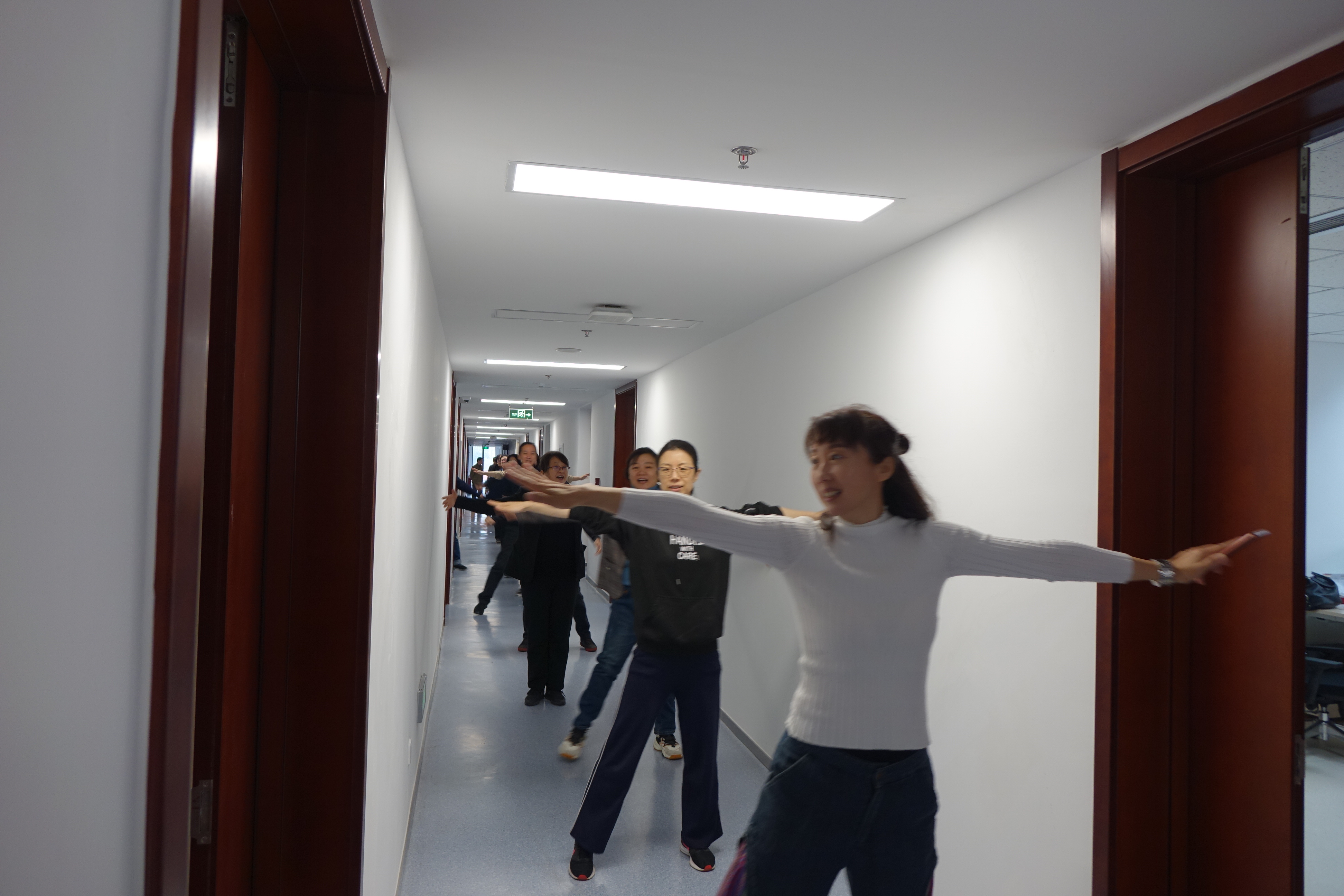 1.做操307.JPG