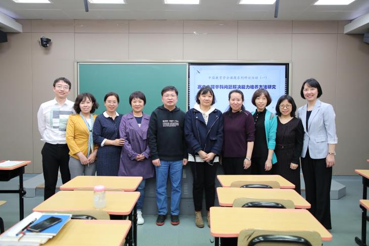 5合影.jpg