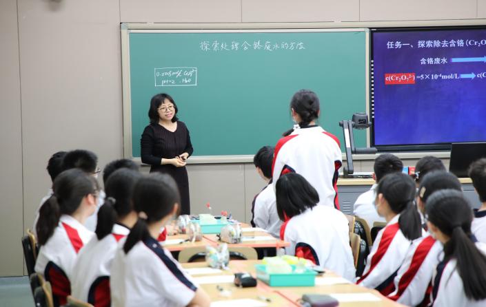 1王红轩老师的授课.jpg