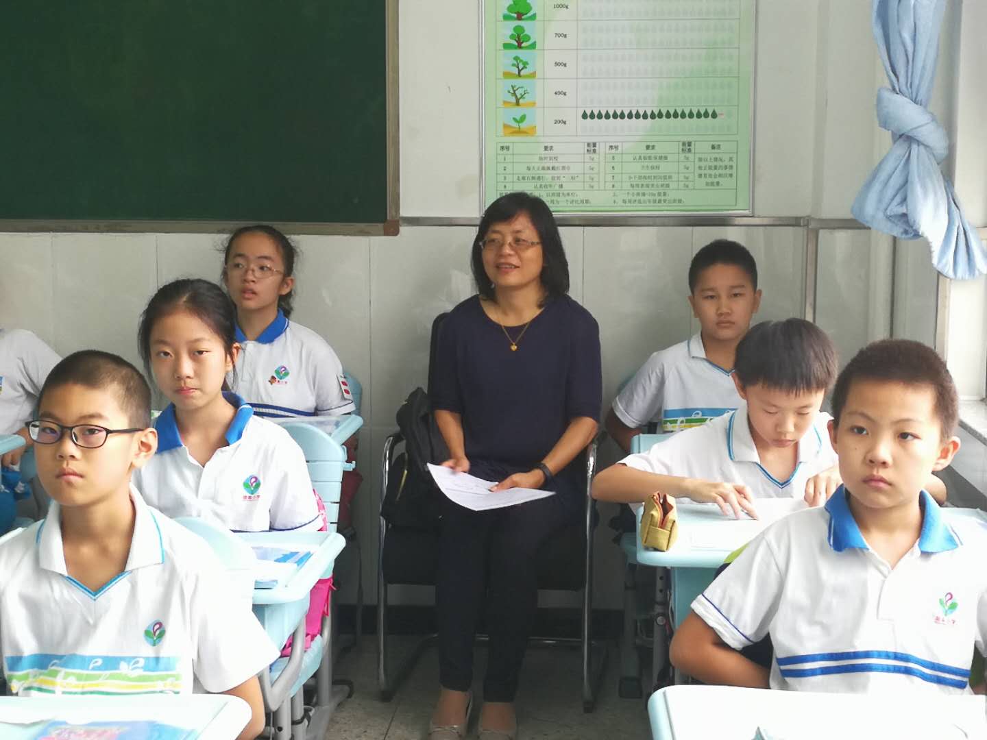 数学教研员听课.jpg