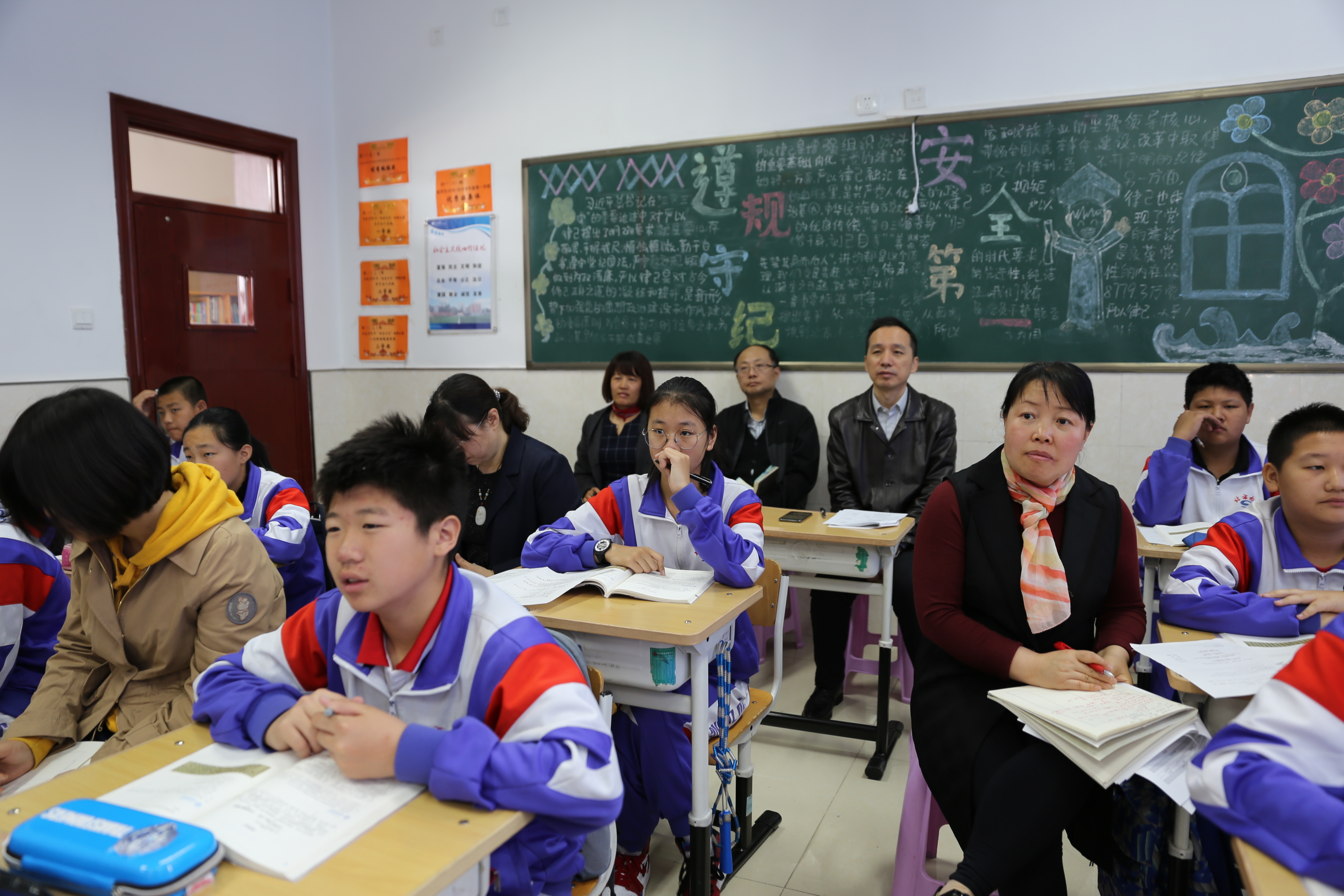 20190412 010李卫东副主任听课.JPG