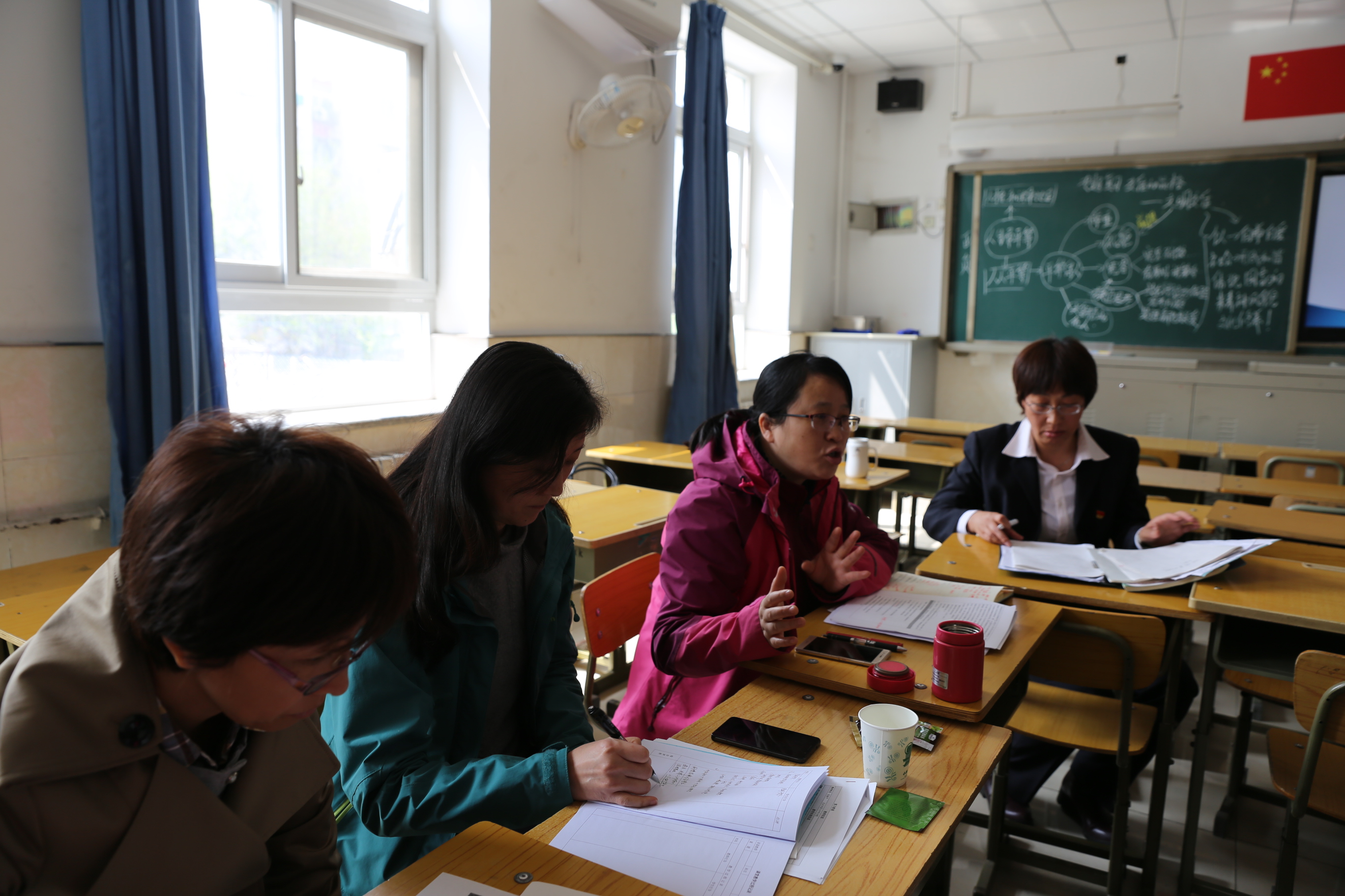 20190412 061金利老师评课.JPG