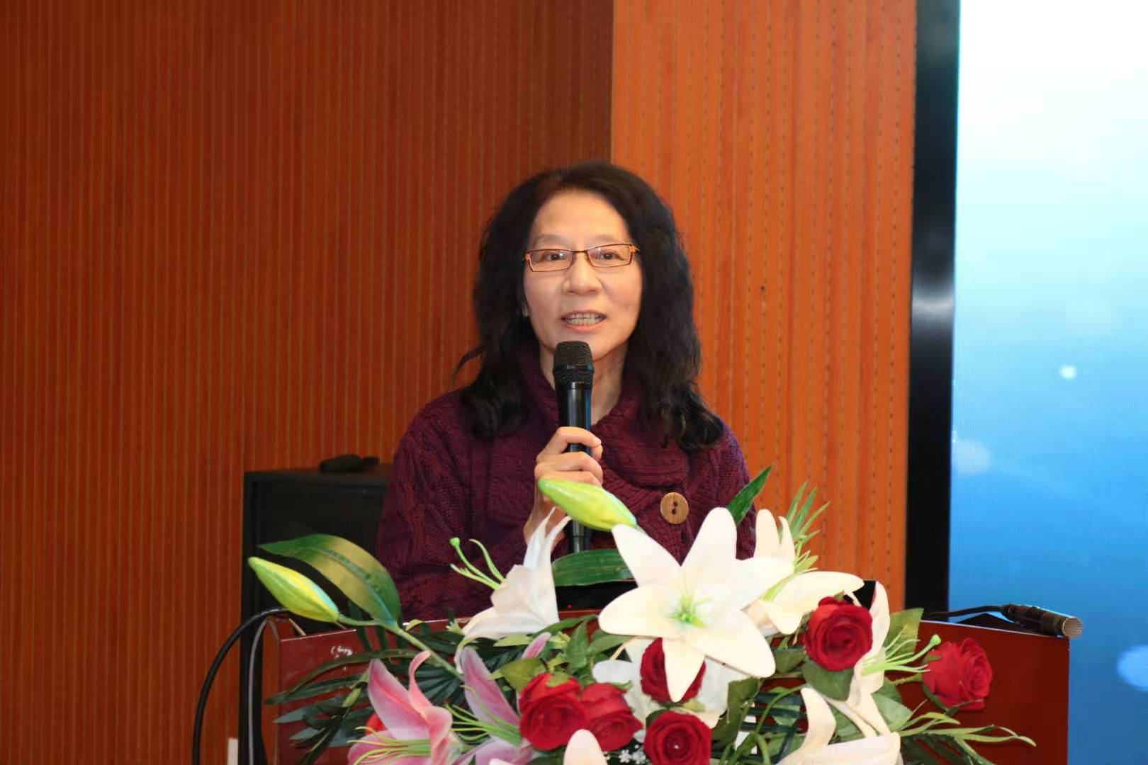 贾主任_20201127144134.jpg