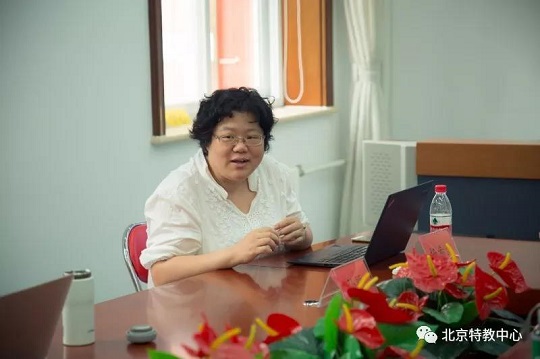 杨希洁博士讲话.jpg