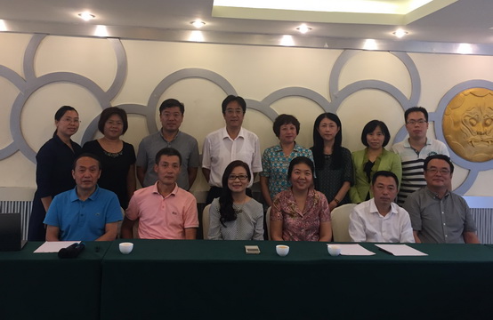 杨颉.jpg